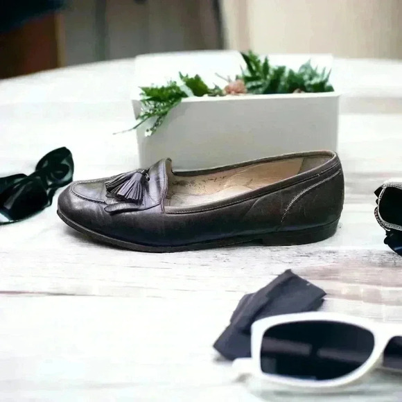 Bragano.by Cole Haan Vintage Italian Leather Brown Shawl Tassel Loafers 9.5M main image 5